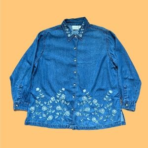 Fashion Bug Spring Flowers Embroidered Button Up